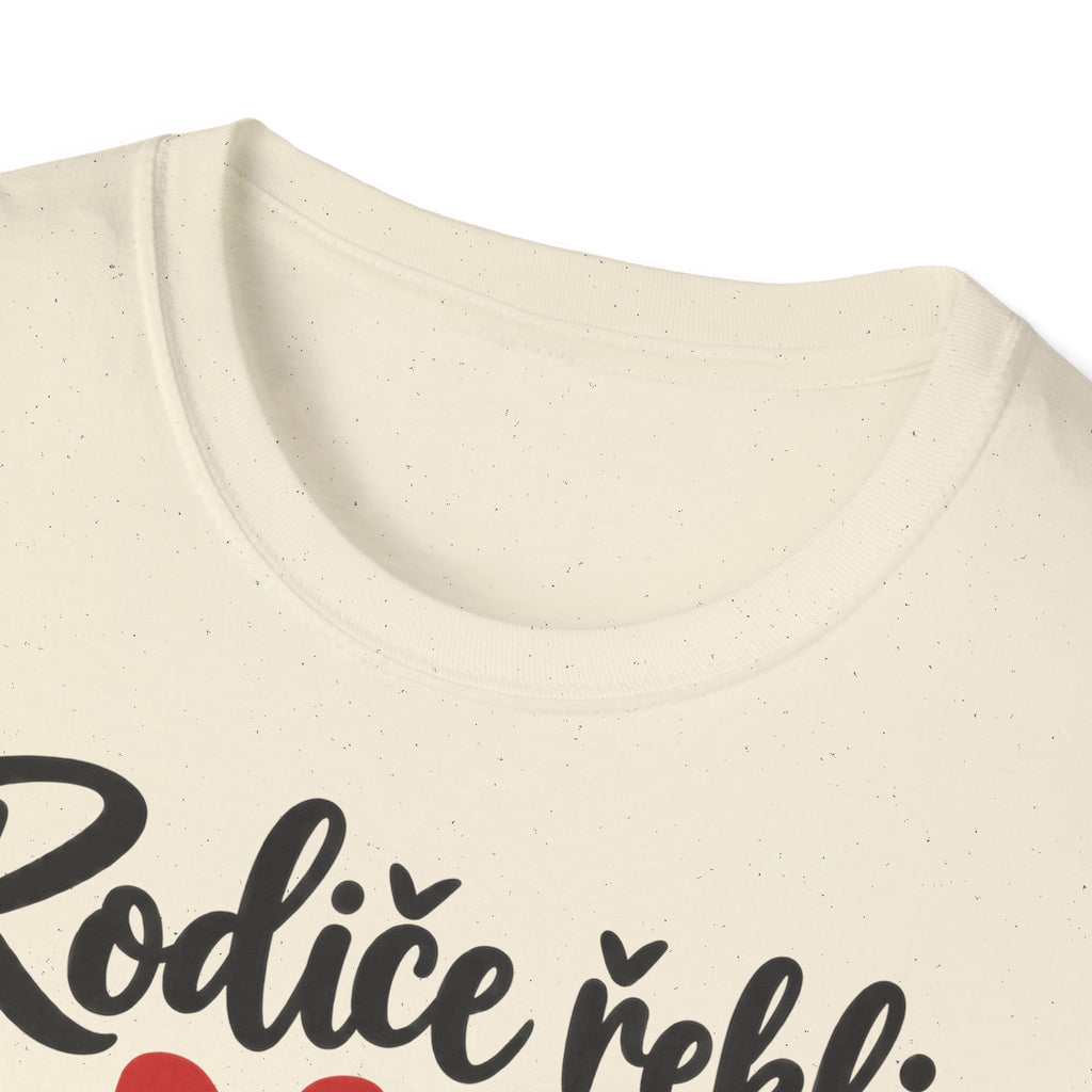 T-Shirt "Rodiče řekli NE. Babička řekla ANO." – Czech Grandma Approved Tee